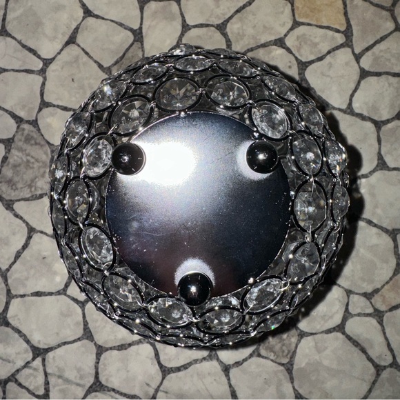 VINCIGANT Silver Crystal Candle Holder - Picture 3 of 7